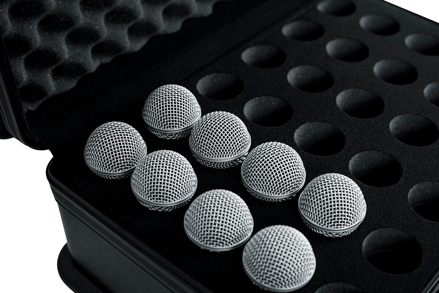 Gator GTSA-MIC30 Molded Case w/ Drops for 30 Mics